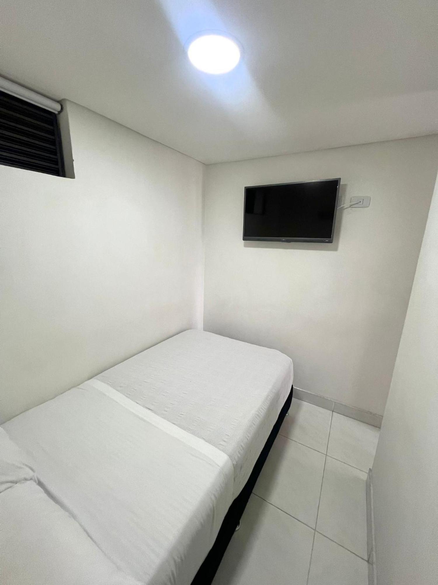 Hotel Adel Manizales Kültér fotó