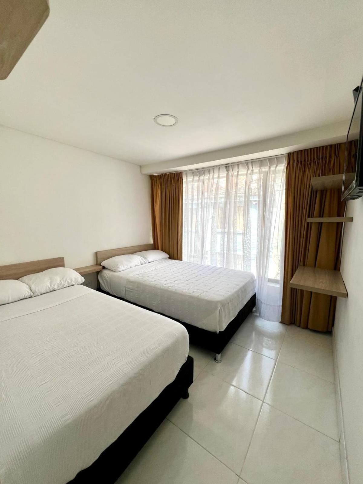 Hotel Adel Manizales Kültér fotó